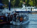 Motor Segelboot mit Motorschaden trieb gegen Alte Liebe bei Koeln Rodenkirchen P146